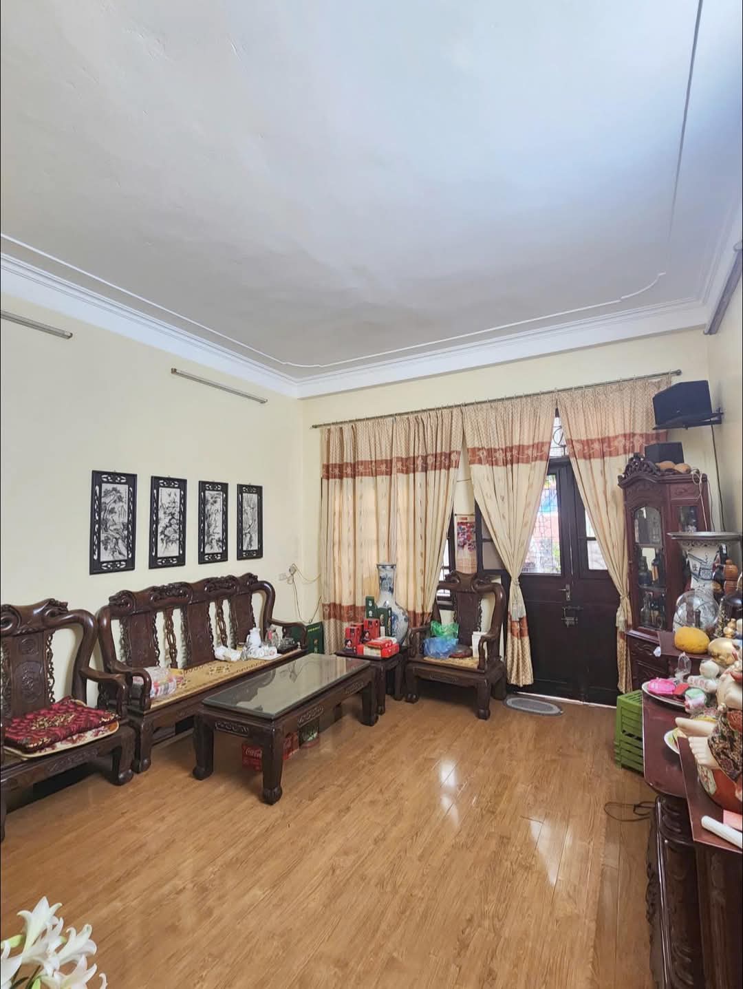 MẶT ĐƯỜNG THỤY KHUÊ TÂY HỒ, VỊ TRÍ ĐẮC ĐỊA VỈA HÈ ĐÁ BÓNG KINH DOANH, DT 86M2 GIÁ 29.9 TỶ - Ảnh 1