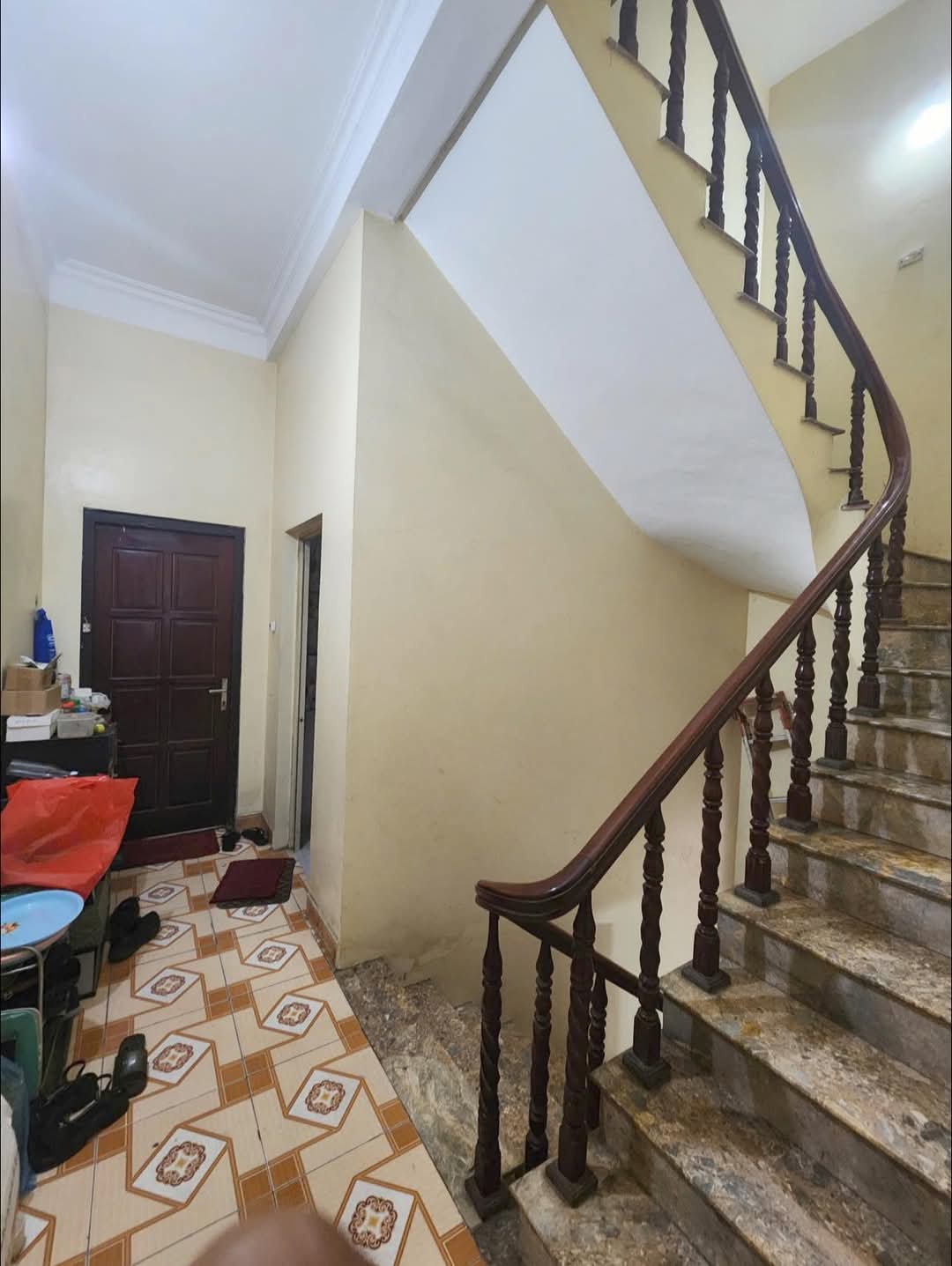MẶT ĐƯỜNG THỤY KHUÊ TÂY HỒ, VỊ TRÍ ĐẮC ĐỊA VỈA HÈ ĐÁ BÓNG KINH DOANH, DT 86M2 GIÁ 29.9 TỶ - Ảnh 2