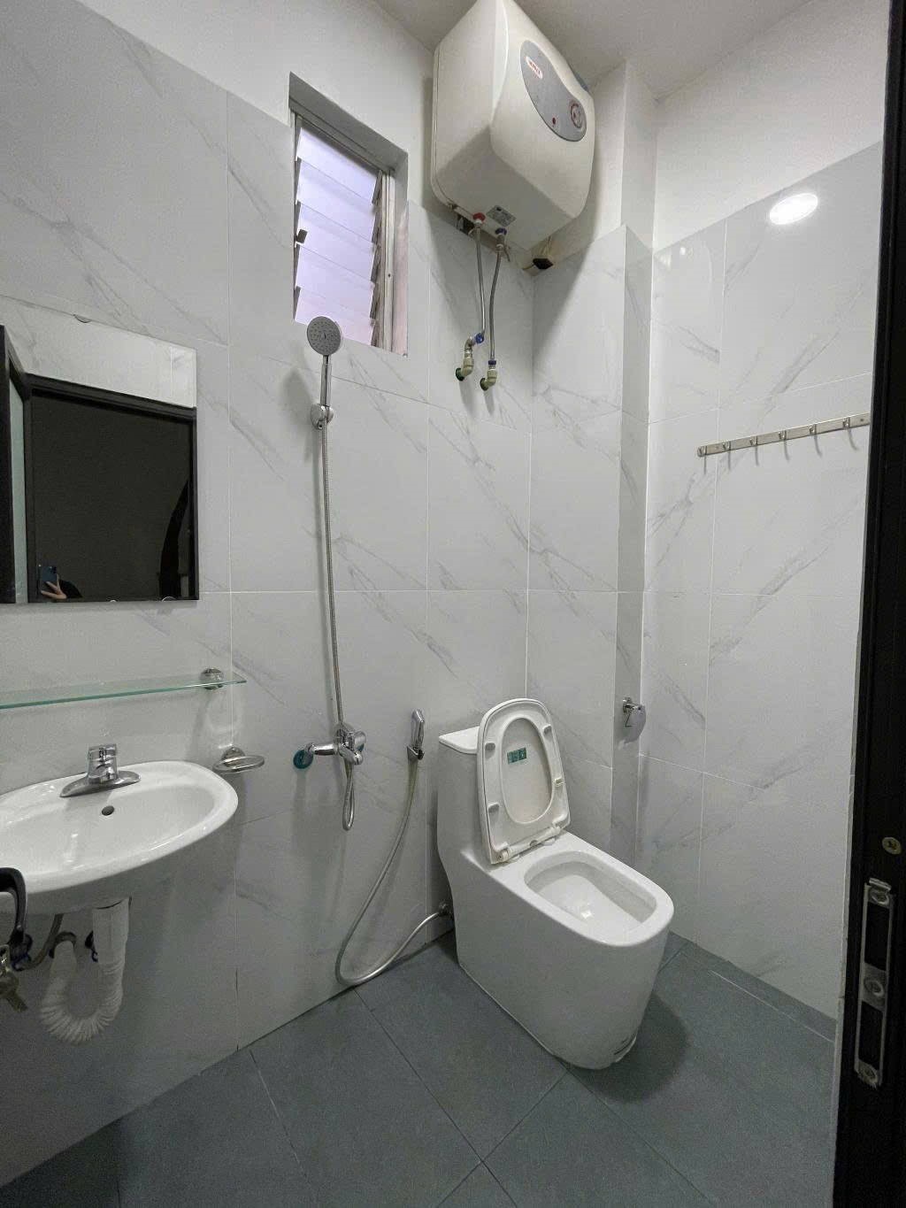 CHÍNH CHỦ CẦN  BÁN NHÀ TÂN MAI LÔ GÓC Ô TÔ NHỎ ĐÔ CỔNG, 28M2, 5 TẦNG, GIÁ 6 TỶ - Ảnh 3
