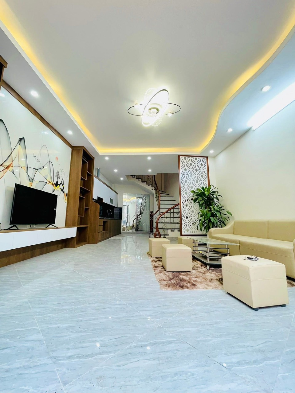 NHÀ ĐẸP TAM TRINH 65M2 X 5 TẦNG GIÁ 7 TỶ TẦM TIỀN HỢP LÝ - Ảnh chính