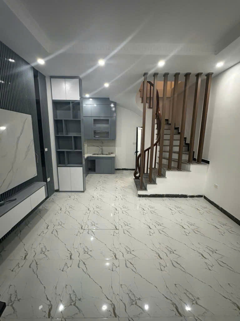 Bán nhà mặt ngõ siêu hiếm Tân Mai Hoàng Mai Hà Nội 32m2 - Ảnh 1