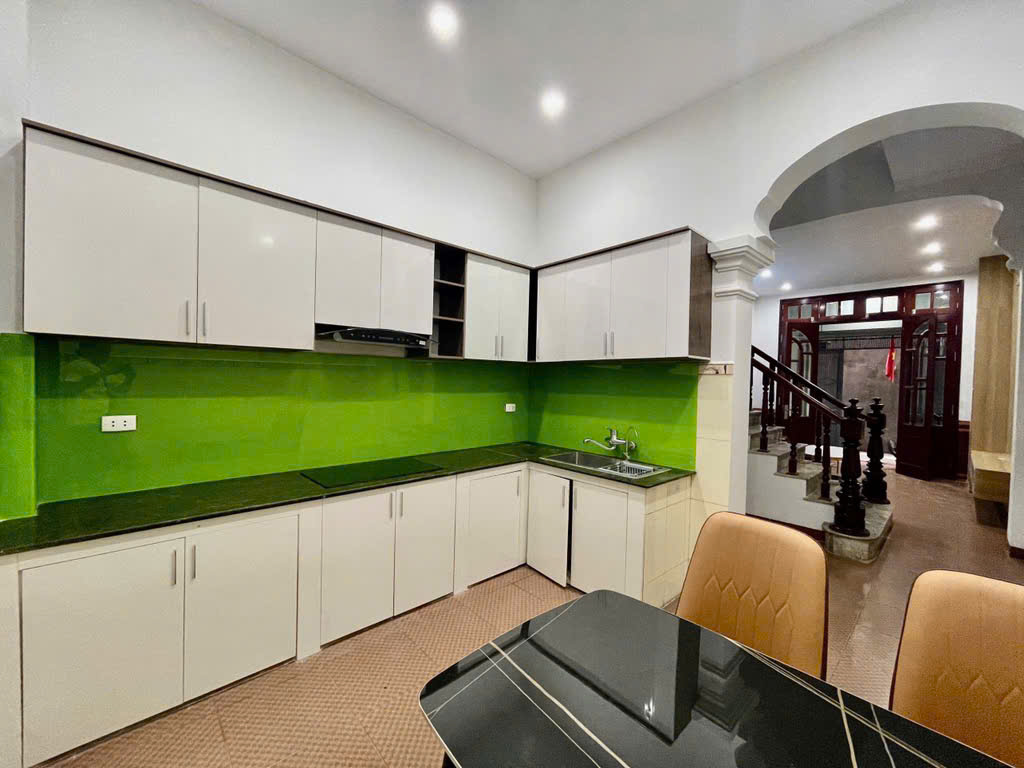 Nhà Trung Tâm Phố Cố Tô Hiệu Hà Đông Ngõ Nông Gần Ô tô Rộng 40m 4 tầng Giá chỉ hơn 8 Tỷ - Ảnh 2
