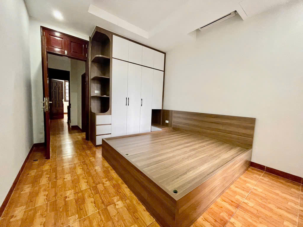 Nhà Trung Tâm Phố Cố Tô Hiệu Hà Đông Ngõ Nông Gần Ô tô Rộng 40m 4 tầng Giá chỉ hơn 8 Tỷ - Ảnh 3