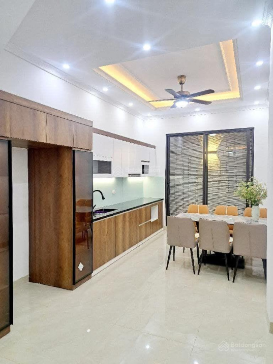 Cực hiếm - bán gấp nhà phân lô Giảng Võ, 78m2 x 7T, thang máy - 2 mặt thoáng, chỉ 19,5 tỷ! - Ảnh 2