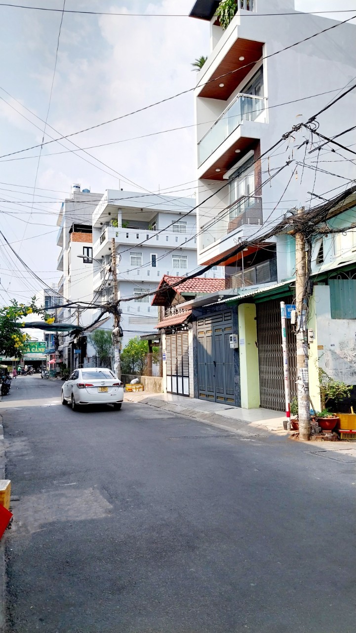 HXH đậu cửa, cách MẶT TIỀN 20M NHÀ 3T BTCT TÂN HƯƠNG, TÂN QUÝ giá 5 tỷxx - Ảnh chính