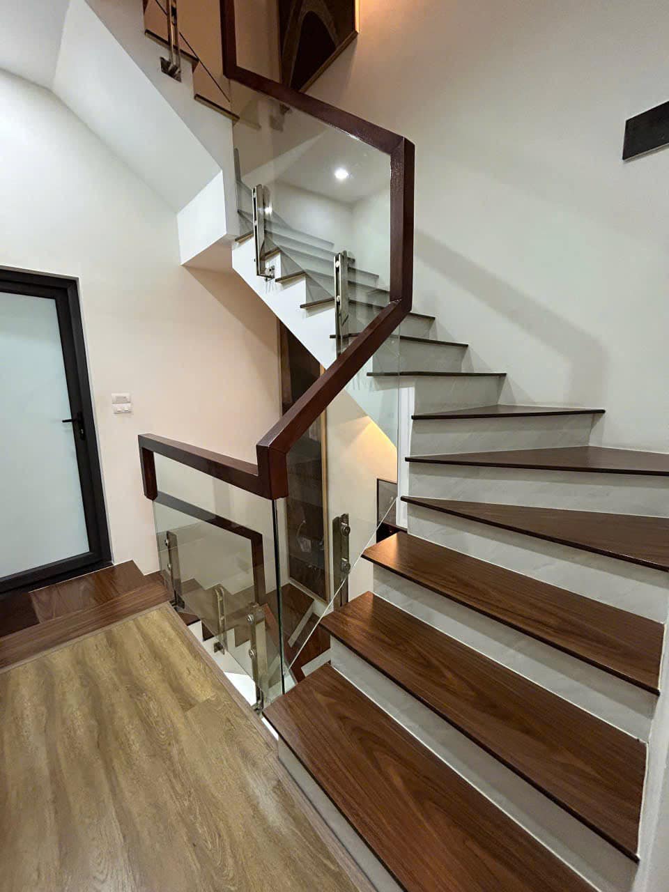 KIM MÃ💥 58M2 x 4T💥 MT 9M💥 11.9 TỶ💥 CỰC GẦN PHỐ💥 NHÀ DÂN XÂY CHẮC CHẮN💥 NỘI THẤT XỊN XÒ - Ảnh 4