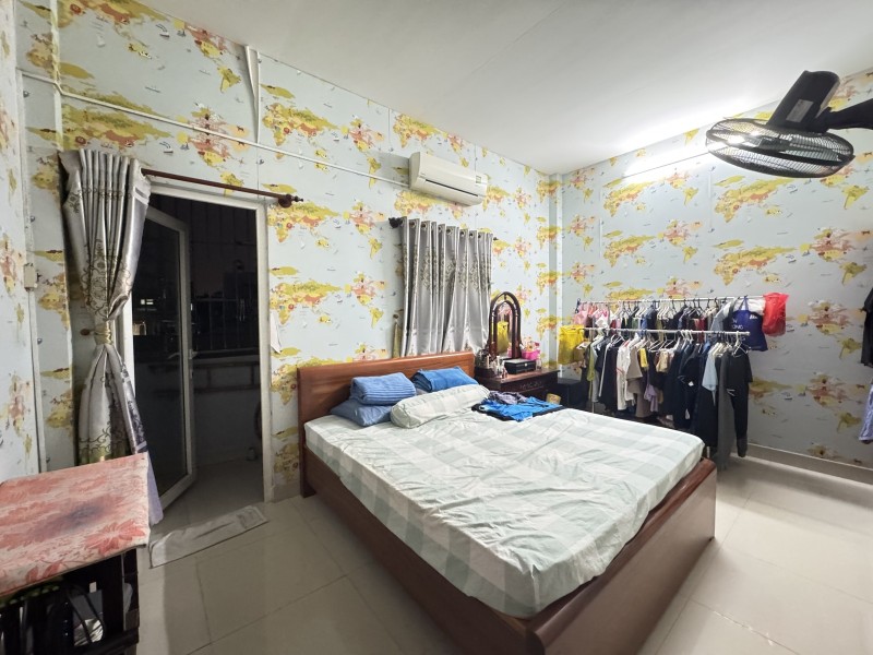 Bán nhà 80m2, 3PN, 3WC, Q.9, 6.8 tỷ, sổ hồng - Ảnh 2