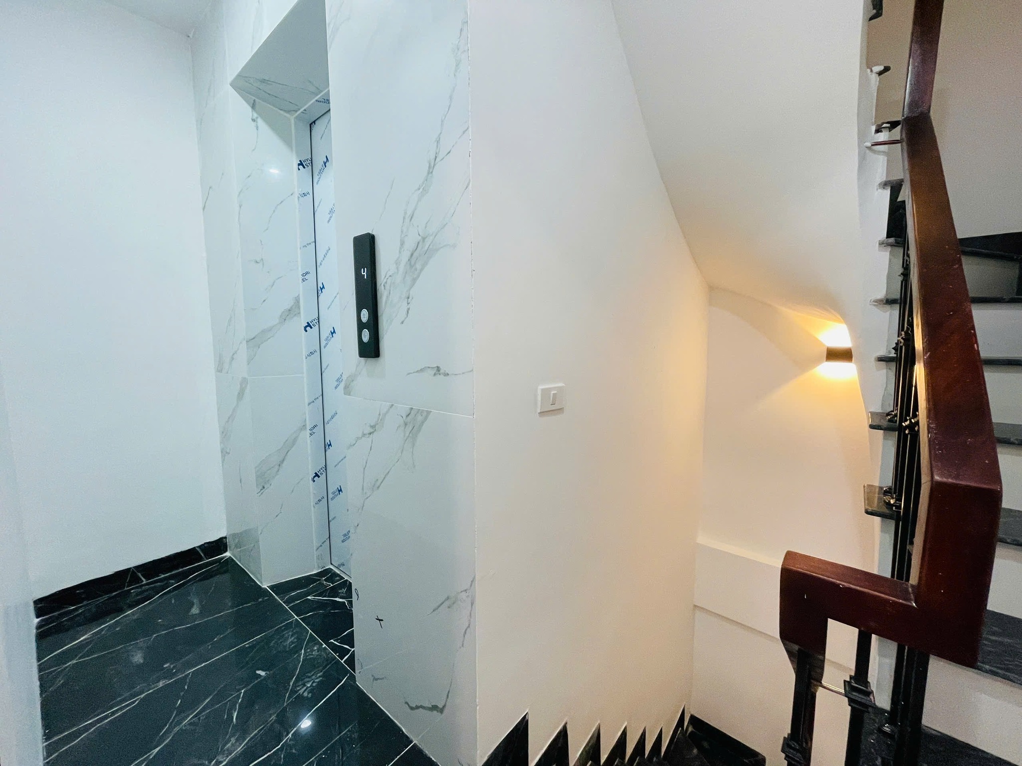 NHÀ ĐẸP, NGÕ 173 HOÀNG HOA THÁM, BA ĐÌNH:38M X6T, MT 4,7M, GIÁ 8,7 TỶ - Ảnh chính