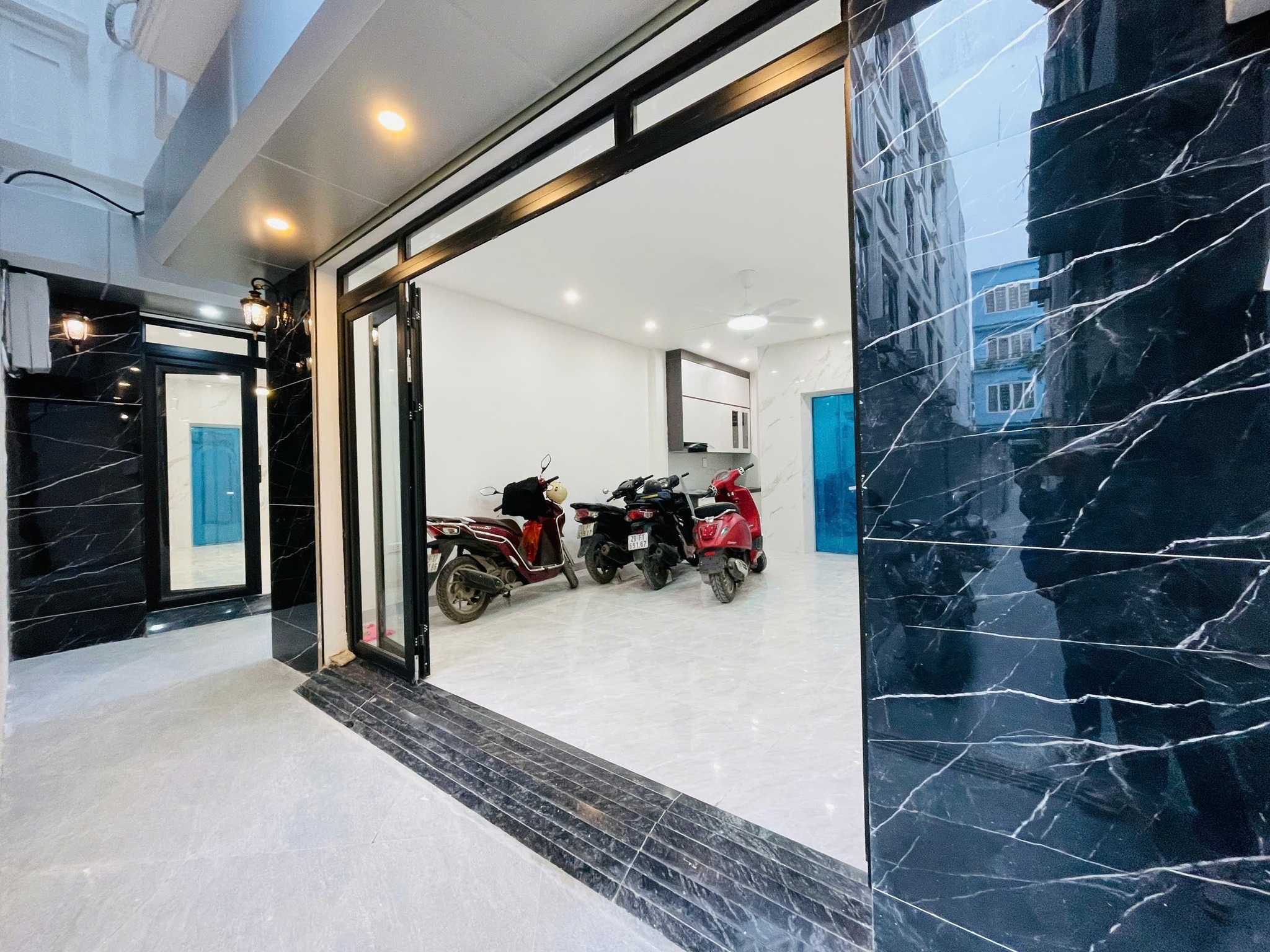 NHÀ ĐẸP, NGÕ 173 HOÀNG HOA THÁM, BA ĐÌNH:38M X6T, MT 4,7M, GIÁ 8,7 TỶ - Ảnh 4