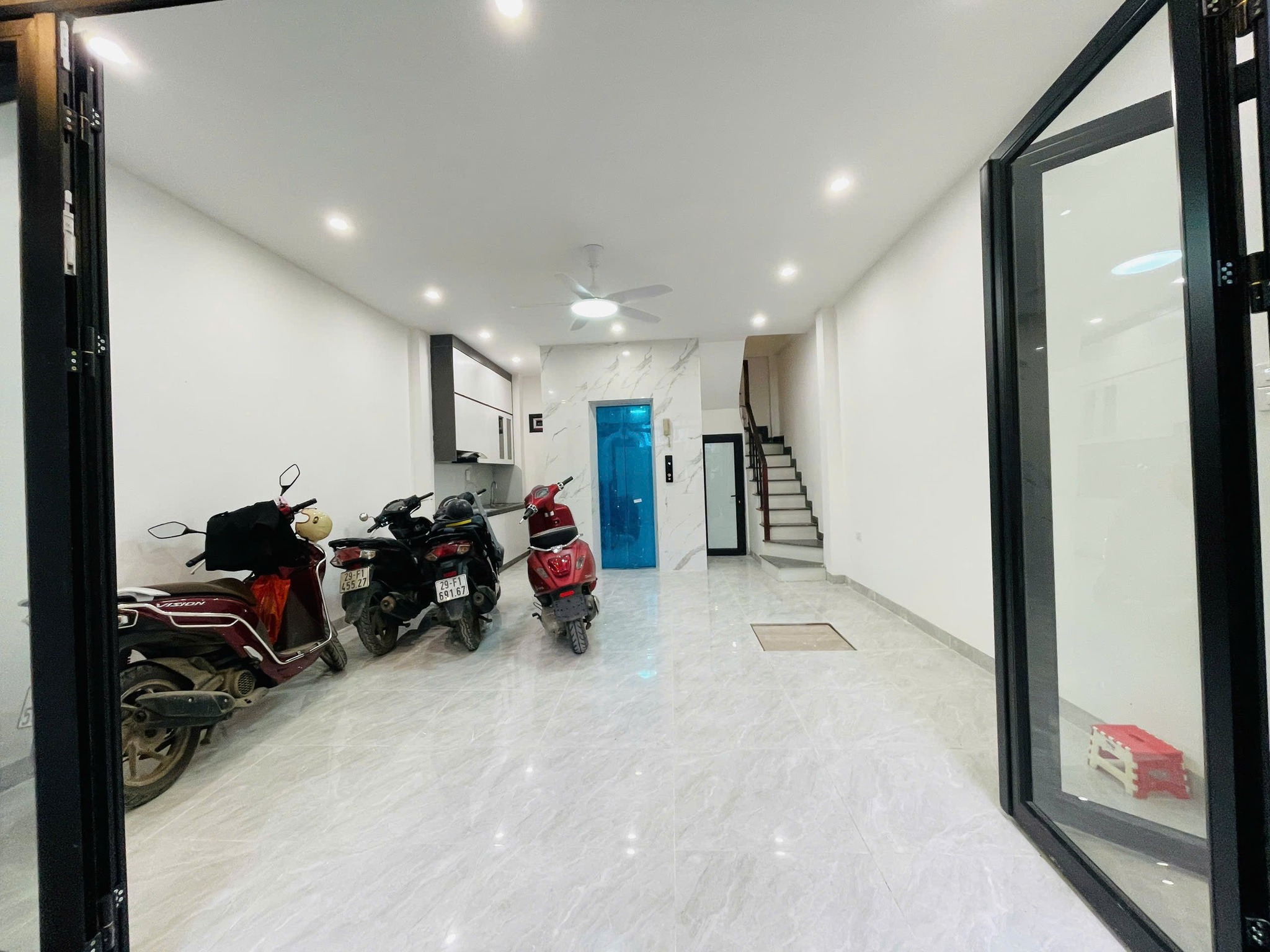NHÀ ĐẸP, NGÕ 173 HOÀNG HOA THÁM, BA ĐÌNH:38M X6T, MT 4,7M, GIÁ 8,7 TỶ - Ảnh 5