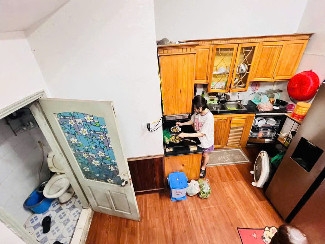 bán nhà Nam từ liêm, mặt ngõ thông, ô tô qua nhà, kinh doanh đỉnh, 55x 4 tầng . Giá 12,2 tỉ - Ảnh 4