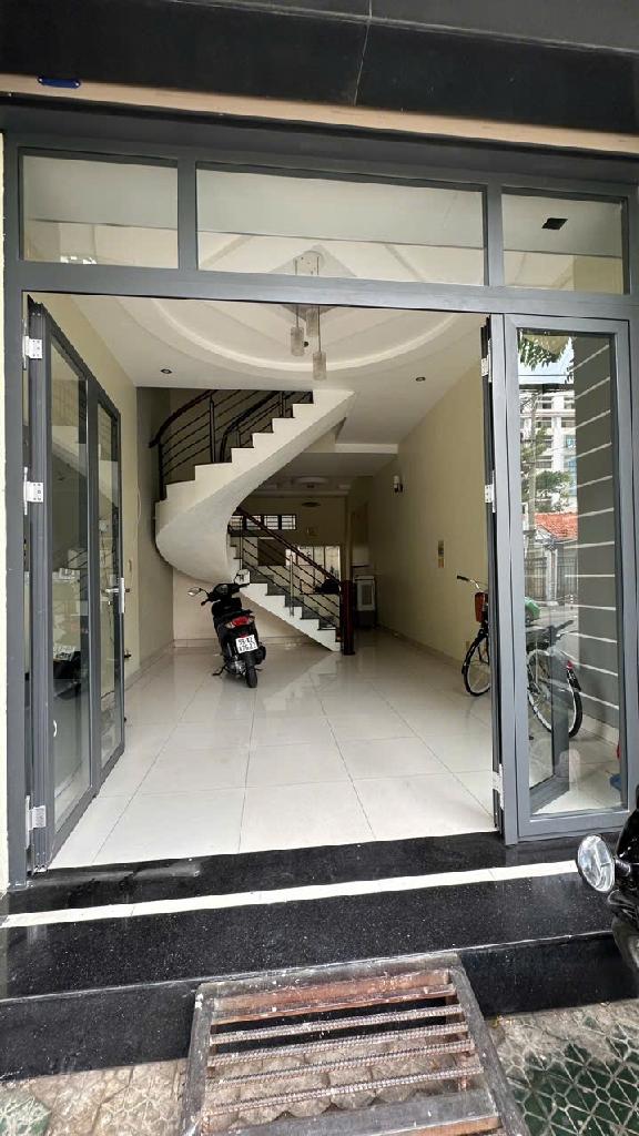 Mặt tiền kinh doanh ngang 4m Tạ Quang Bửu, ngay Parc Mall quận 8, chỉ 11 tỷ 8 - Ảnh 1