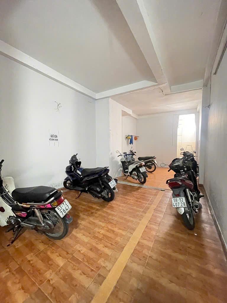BÁN NHÀ DÒNG TIỀN 35 TRIỆU/THÁNG MẶT TIỀN QUÁN TRE QUẬN 12,120M2,4 LẦU NHỈNH 8 TỶ - Ảnh 1