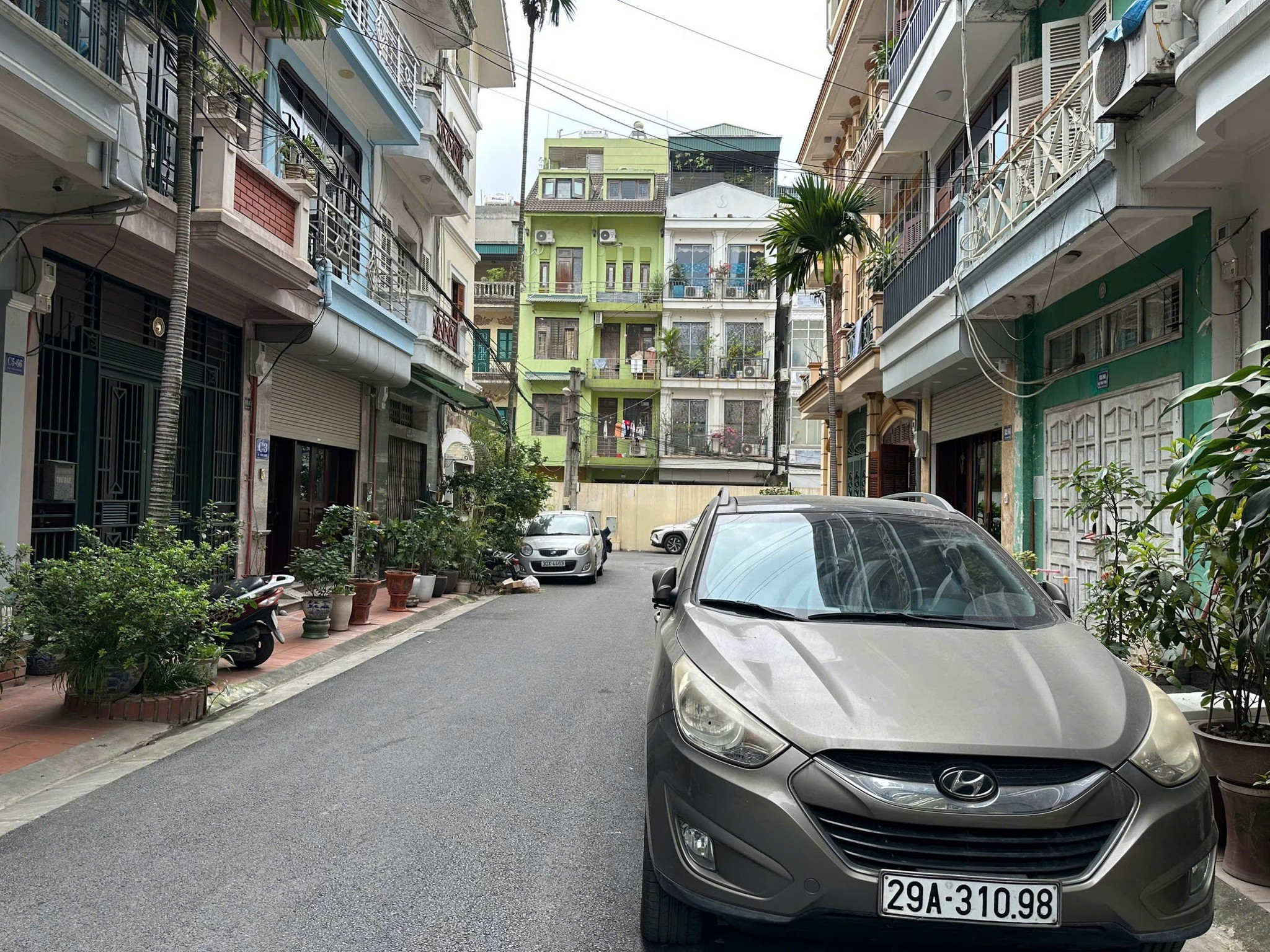 BÁN NHÀ THÔNG PHONG - PHÂN LÔ THÀNH ỦY – 2 MẶT THOÁNG – Ô TÔ DỪNG ĐỖ –52M2 – 4.1M MT – 18.8 TỶ - Ảnh chính