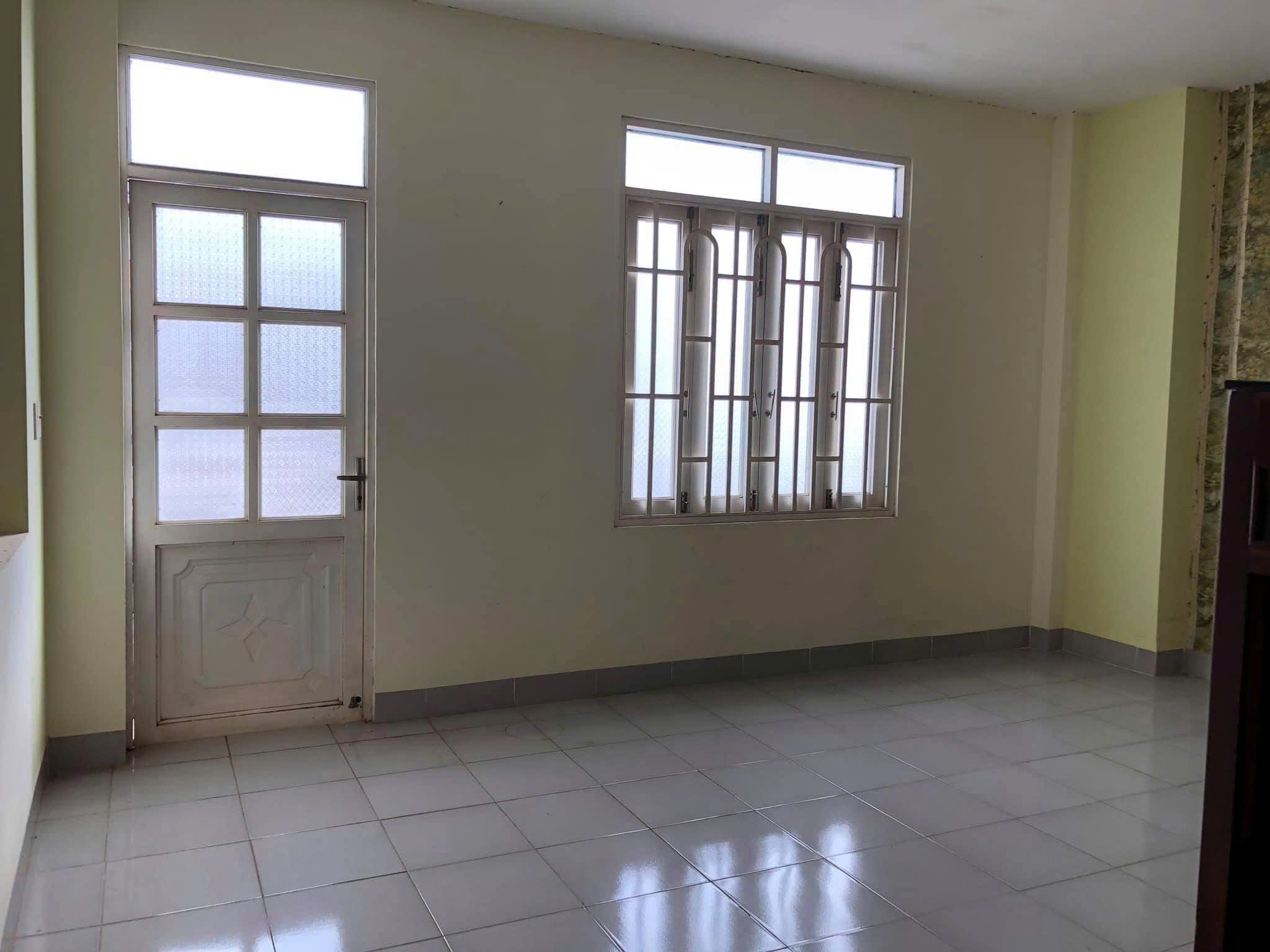 Nhà mặt tiền kinh doanh đường Y Moan gần cà phê Thu Vàng - 6 x 26m - 7.9 tỷ - Ảnh 2