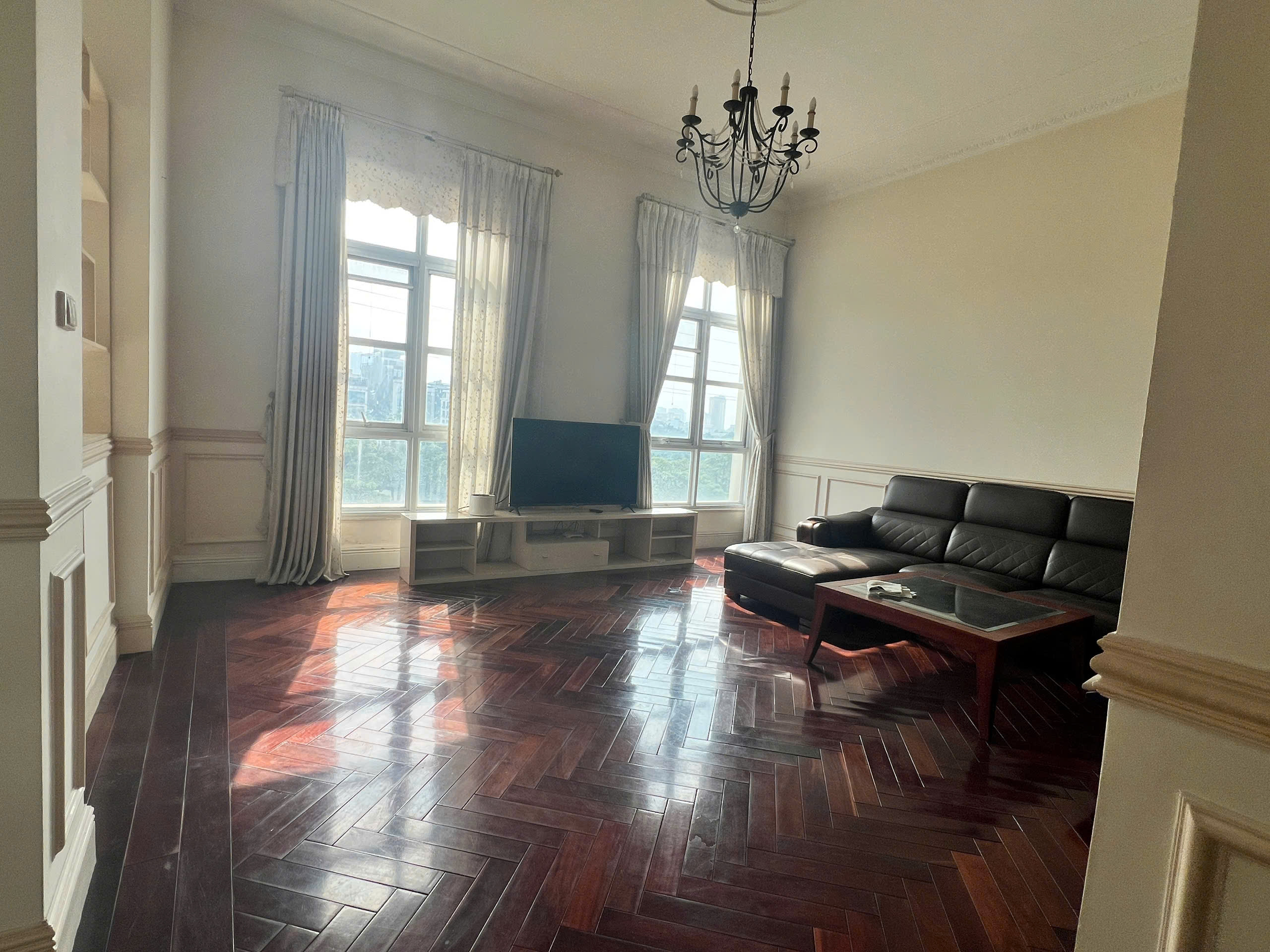 CỰC HIẾM The Manor Mỹ Đình Sông Đà căn 4 phòng ngủ DT 189m2, quần thể kiến trúc Paris trong lòng Hà - Ảnh 4