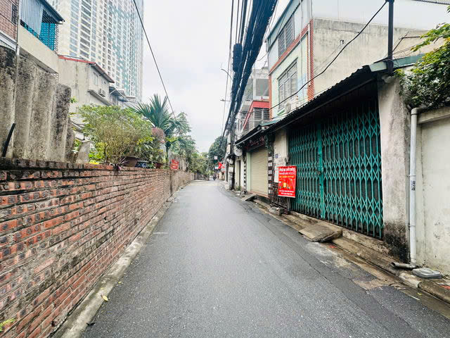 THỬA ĐẤT ĐẸP- NGÕ THẲNG TẮP- OTO QUA NHÀ Ngọc Thụy- Long Biên 51/70 m2,mặt tiền  6.1m, 6.5 tỷ. - Ảnh 3