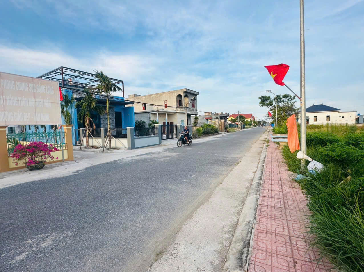 CHÍNH CHỦ CẦN BÁN GẤP 2  LÔ ĐẤT NỀN VEN BIỂN QUẤT LÂM,  SỔ ĐỎ TỪNG  LÔ, GIÁ HƠN 1 TỶ /LÔ - Ảnh 2