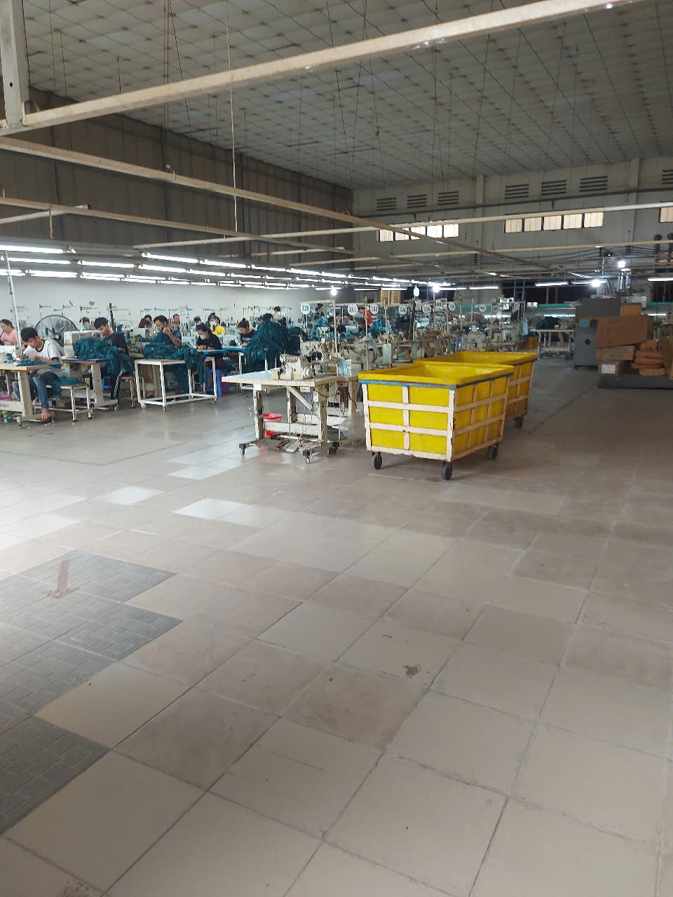 Cho thuê nhà xưởng 5600m2 giá chỉ 87k Trong KCN Dĩ An, Bình Dương - Ảnh 1