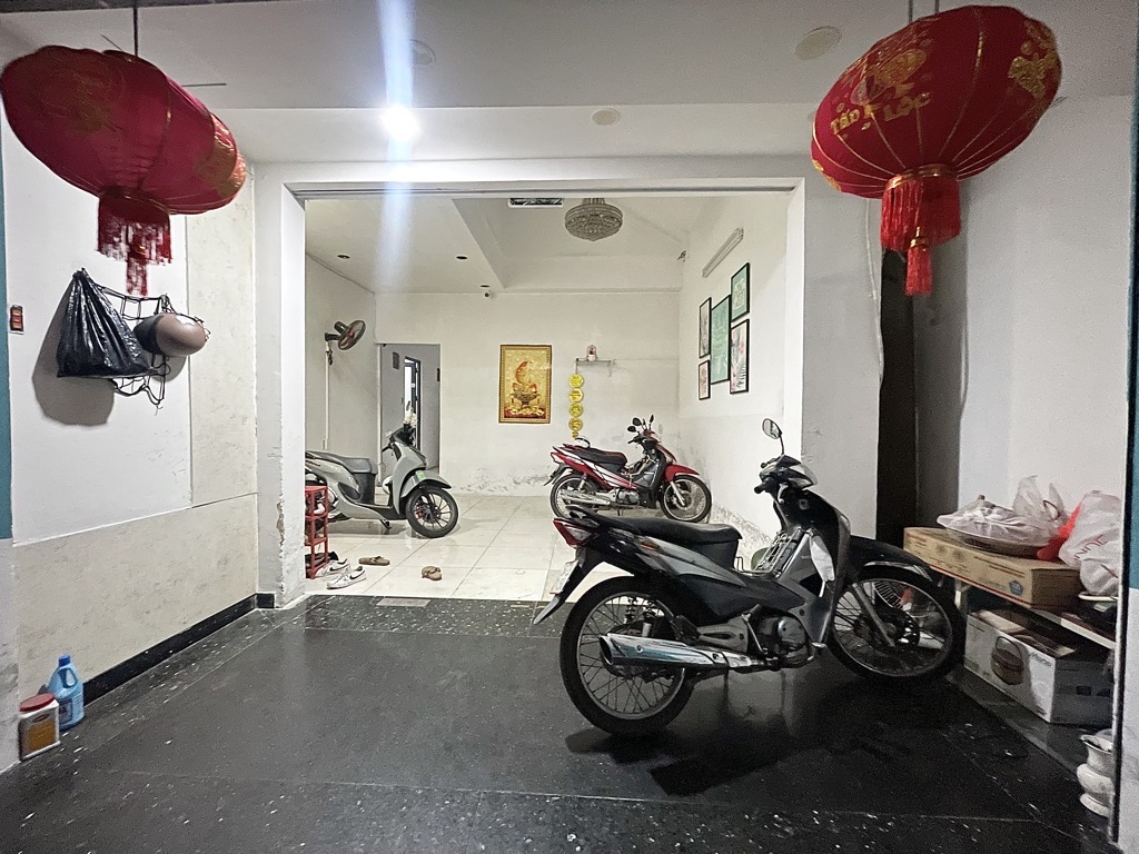 SIÊU RẺ – CHDV 168M² (10x15) – 2 TẦNG BTCT – DÒNG TIỀN 500TR/NĂM – HXT THÔNG – 2 CĂN RA MẶT TIỀN - Ảnh 1
