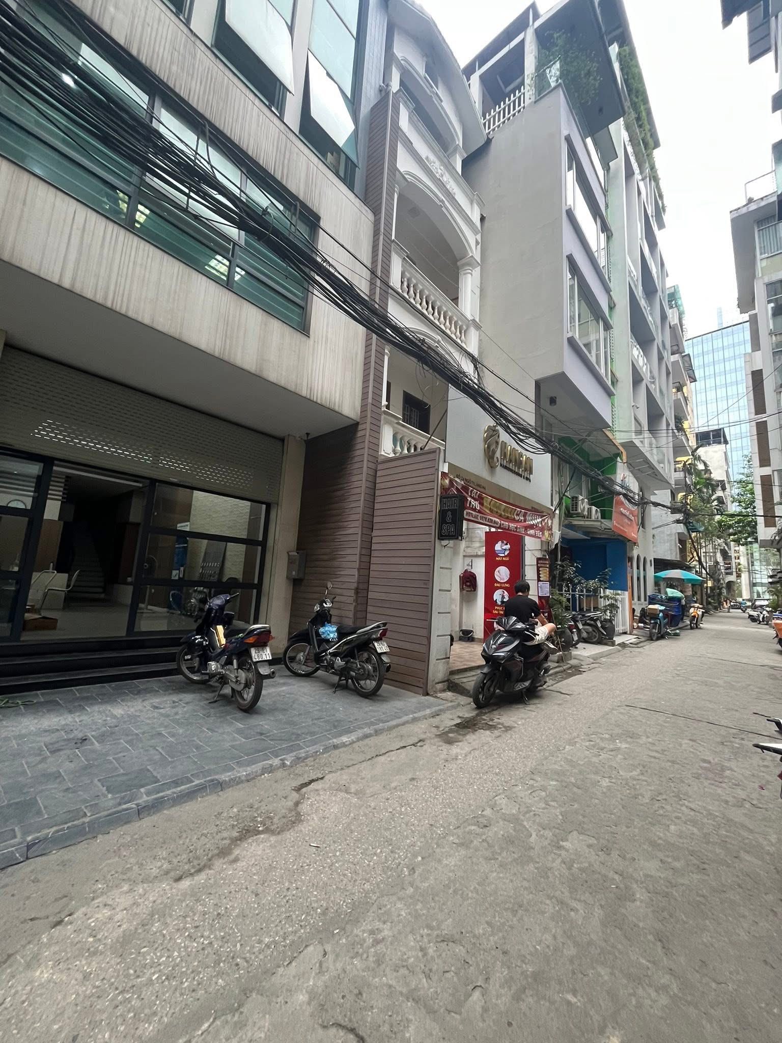 Bán nhà Ôtô tránh Phố Láng Hạ (Cạnh Hồ Hoàng Cầu) 56m/ 5Tầng 19.5 Tỷ,K.doanh - Ảnh chính