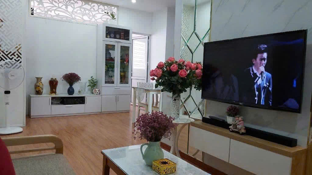 Căn hộ chung cư, sổ đỏ, toà - Vinaconex mặt đường Nguyễn Xiển - quận Hoàng Mai, 60m2, 2 ngủ, giá - Ảnh chính