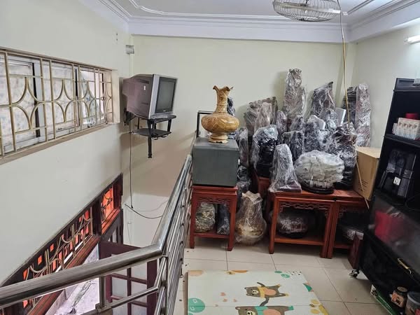 Cho thuê nhà ngõ Phương Mai, Đống Đa, 5 Tầng, 8 triệu - Ảnh 2