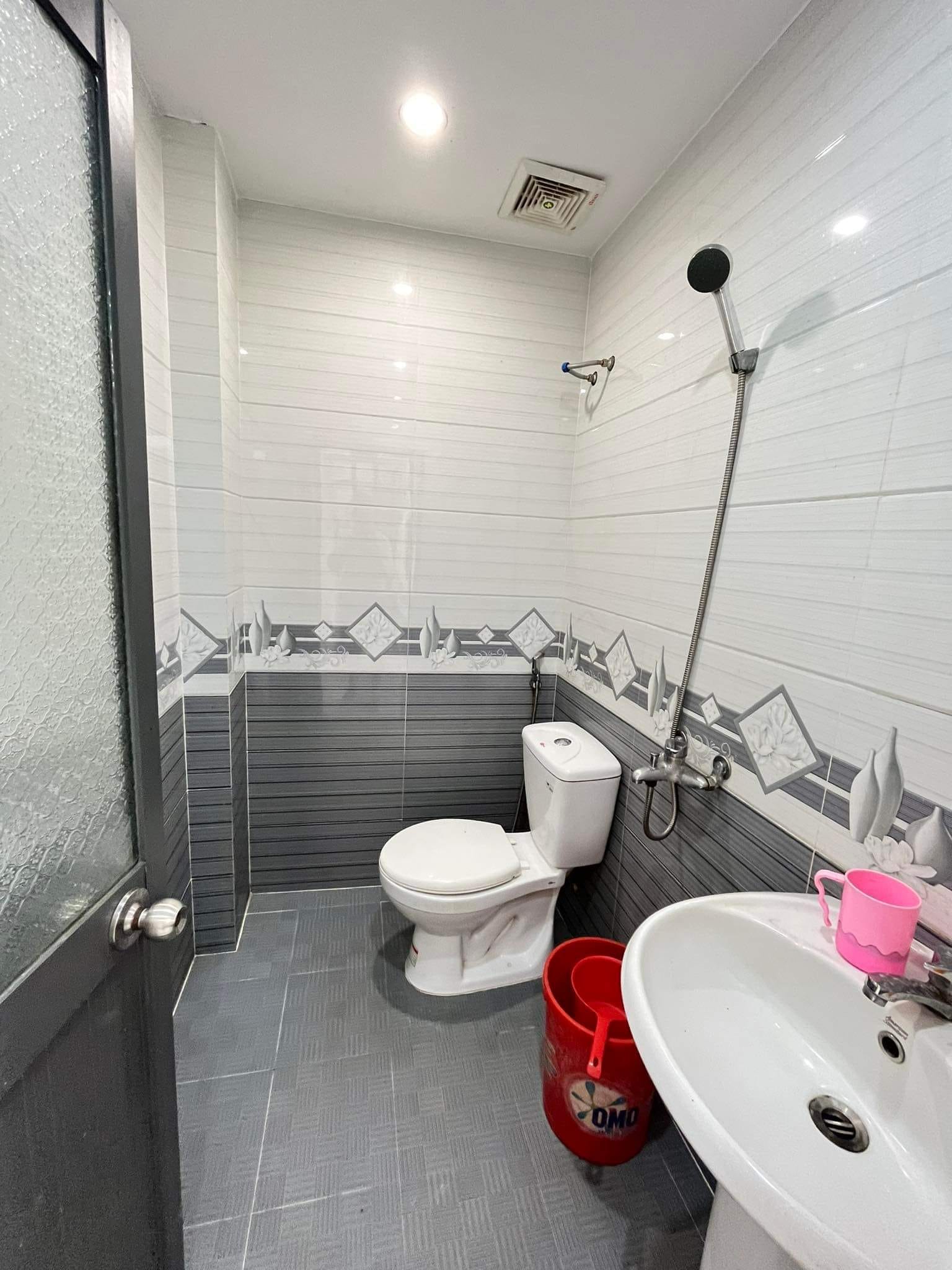 # Nhà Góc 2 mặt kiệt thông Lê Độ cách đường 65m, 22m2, 2 tầng, 2PN, sạch sẽ, 1.75 tỷ - Ảnh 4