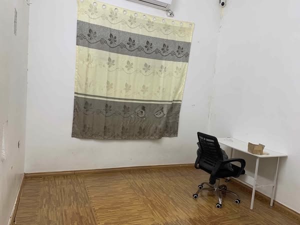 Cho thuê nhà ngõ 86 Thanh Nhàn, Hai Bà Trưng. 5 tầng, 3 phòng ngủ - Ảnh 2