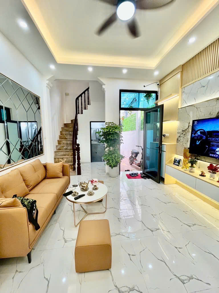 BÁN NHÀ  HOÀNG MAI – 38.8M² – NGÕ RỘNG – TẶNG FULL NỘI THẤT – 5.86 TỶ - Ảnh 3