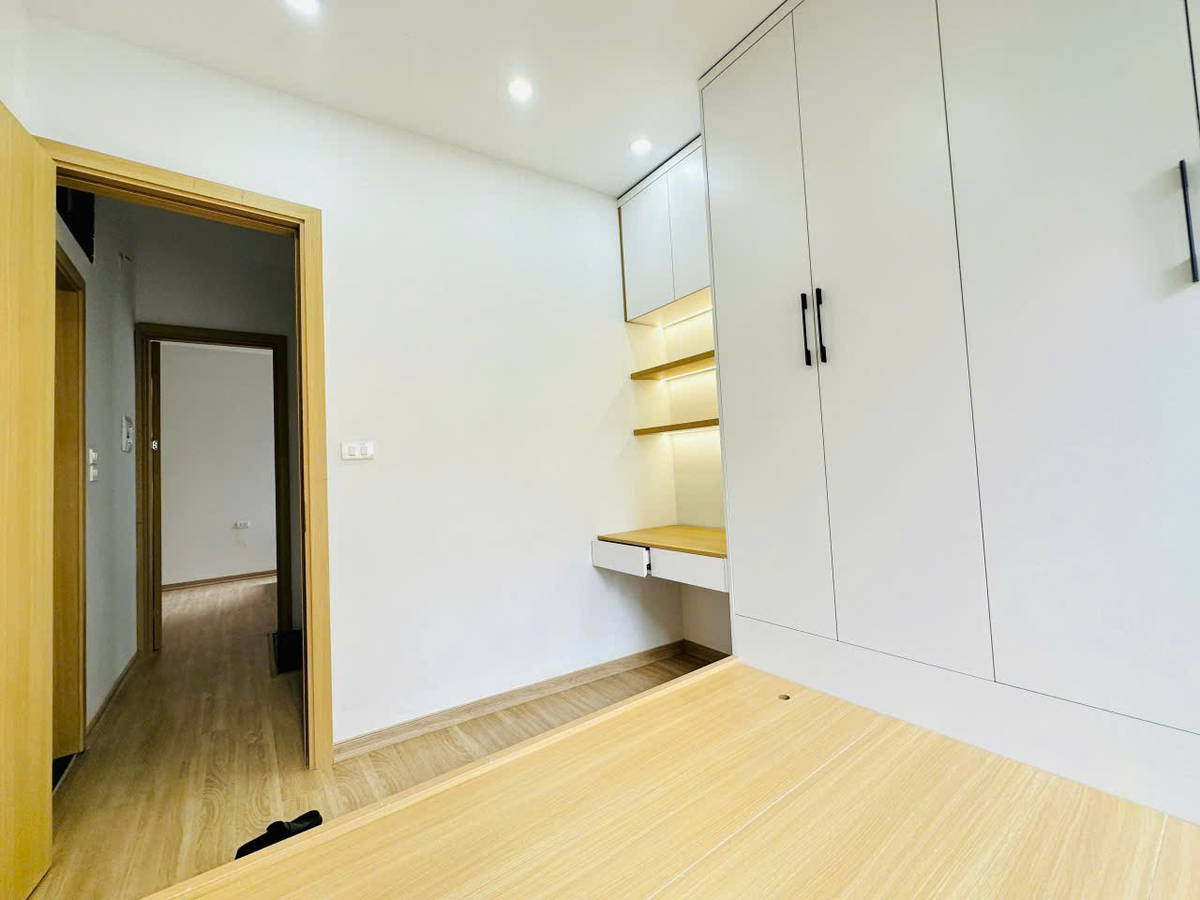 Bán Nhà Ngõ Quỳnh. Hai Bà Trưng. DT 33m2. MT 5,5m. 5 Tầng. Giá 6,32 Tỷ. - Ảnh chính