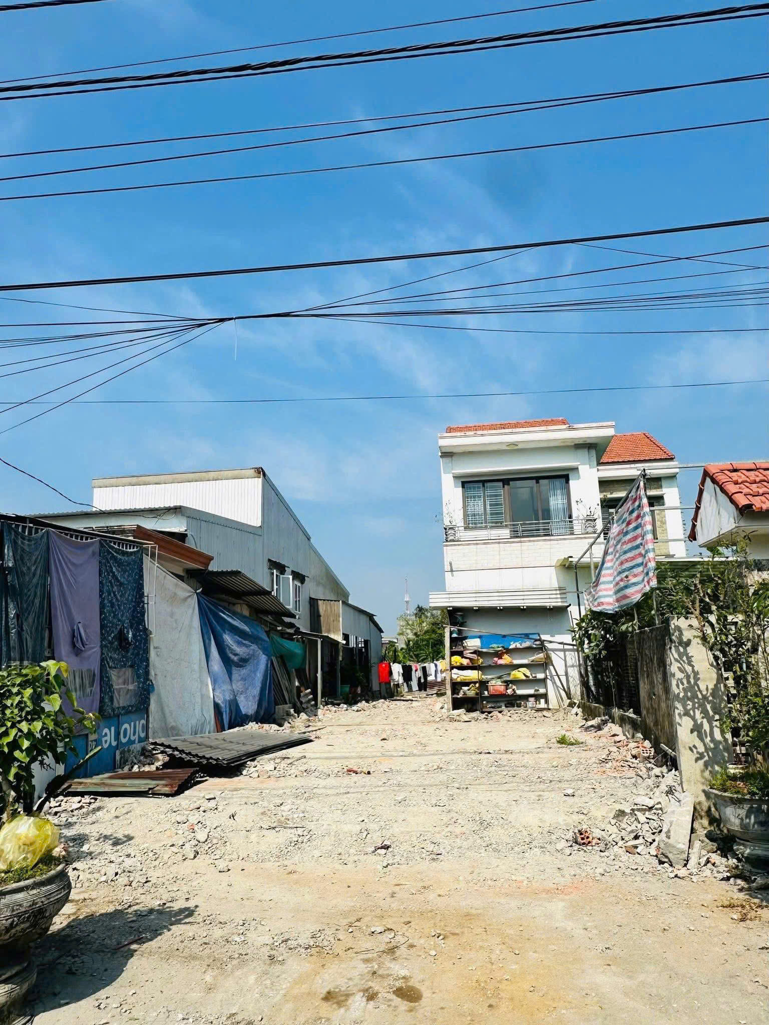 Bán đất mặt tiền NGUYỄN VIẾT SONG THUỶ VÂN - ĐƯỜNG CHÀ BÁ GIÁ HẤP DẪN - Ảnh 1