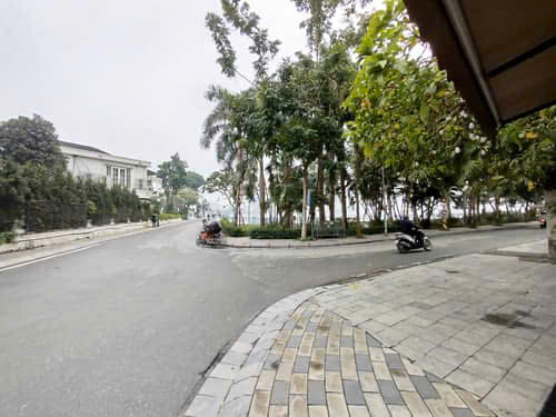 LẠC LONG QUÂN - PHỐ ĐI BỘ TRỊNH CÔNG SƠN - KHÁCH XÂY CCMN, APARTMENT - NGÕ THÔNG - ÔTÔ VÀO NHÀ - - Ảnh chính