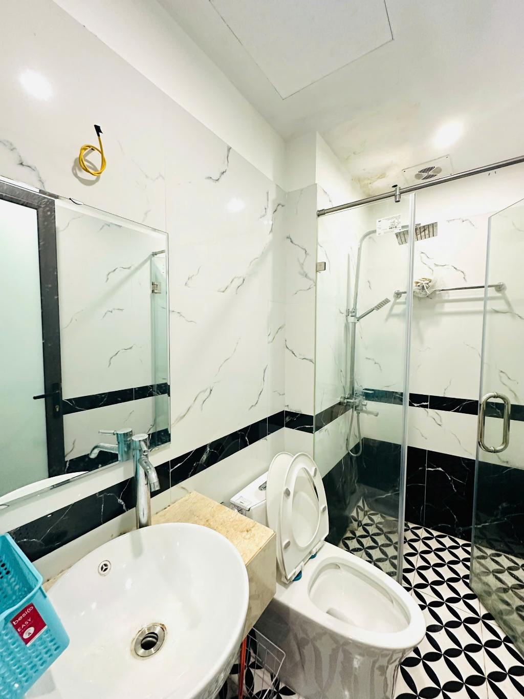 Bán Nhà Lương Thế Vinh – Ngõ Ô Tô, View Hồ Công Viên, Chỉ 200tr/m2 - Ảnh 4