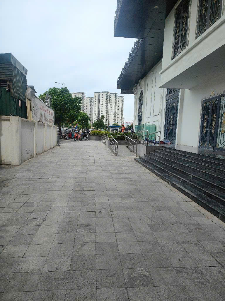 Chính chủ bán Shophouse Iris Garden - Mặt đường Trần Hữu Dực, cực kỳ tiện lợi kinh doanh. - Ảnh 1