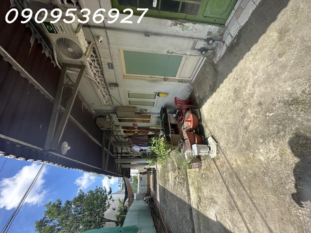 NHÀ CÓ 10 PHÒNG TRỌ, 198M² NGAY TỈNH LỘ 10, SỔ RIÊNG, THU NHẬP ỔN ĐỊNH, CHỈ VIỆC KHAI THÁC - Ảnh chính