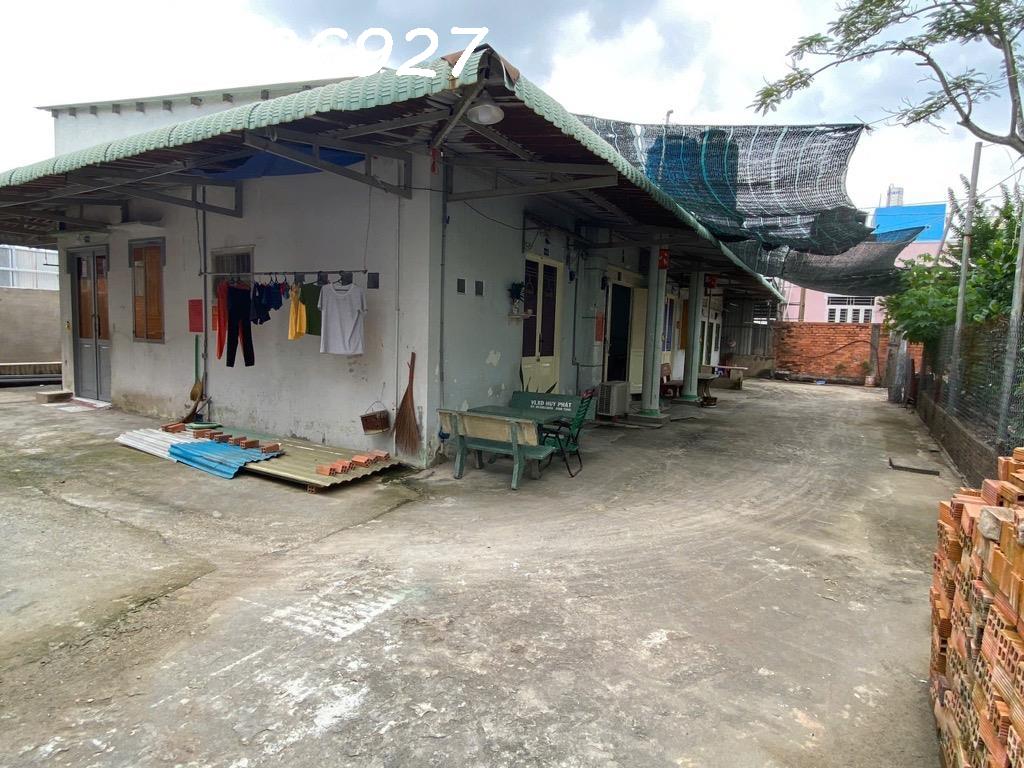 NHÀ CÓ 10 PHÒNG TRỌ, 198M² NGAY TỈNH LỘ 10, SỔ RIÊNG, THU NHẬP ỔN ĐỊNH, CHỈ VIỆC KHAI THÁC - Ảnh 3