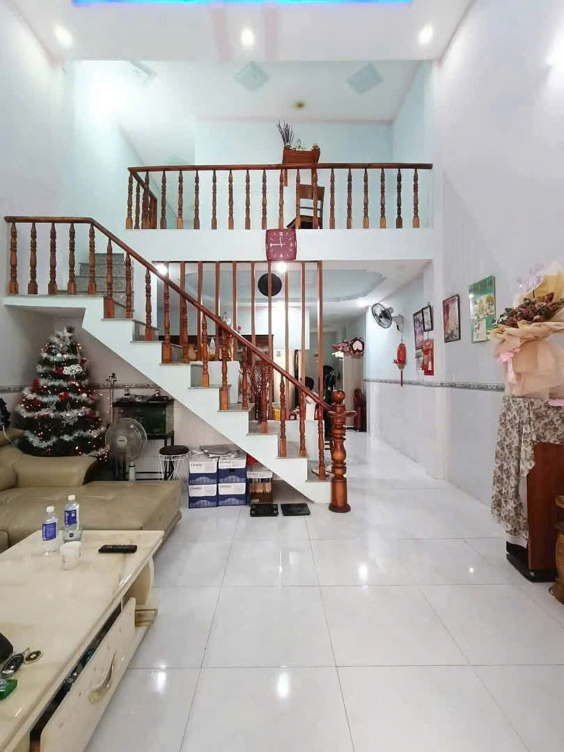 Bán nhà sổ riêng gần chợ Quang Thắng, P. Trảng Dài giá siêu rẻ chỉ 1tỷ890 - Ảnh chính