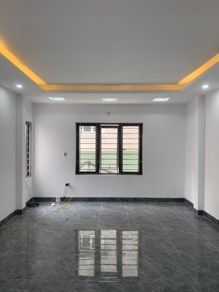 Nhà 50M 5 tầng khu phố 8/3 - ô tô đỗ tận cửa-mặt tiền 4M-phố thông-kinh doanh đỉnh. - Ảnh 1