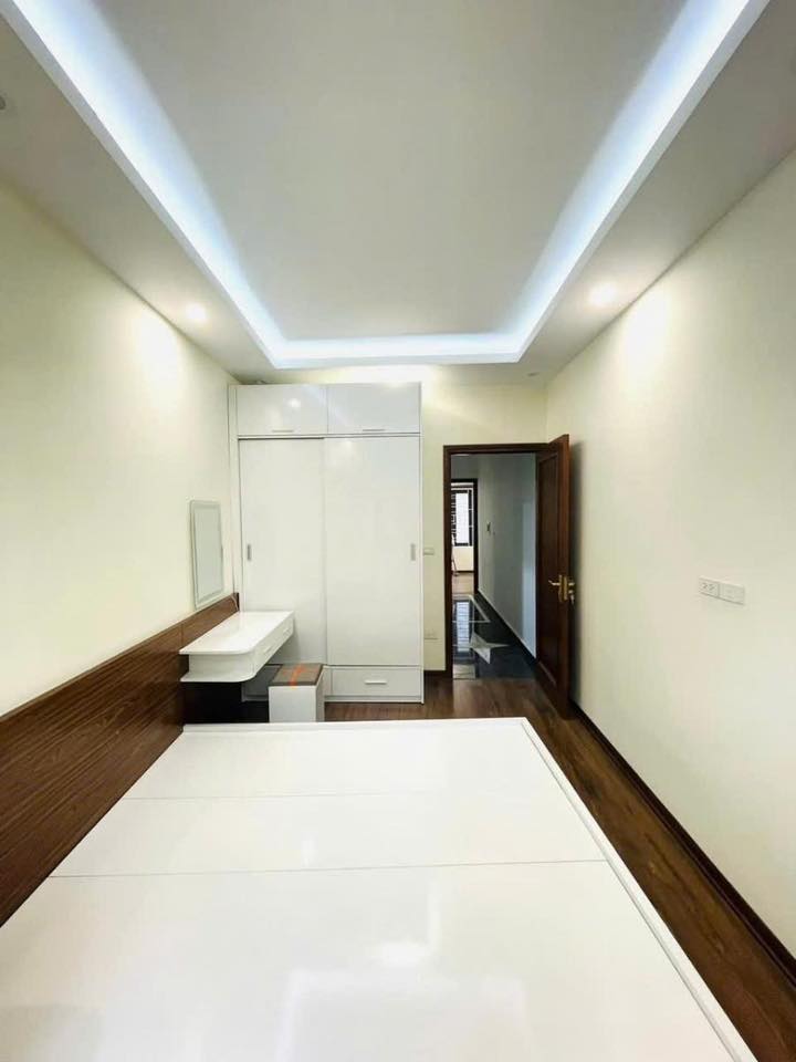 Nhà lô góc 4 tầng Minh Khai -HBT -diện tích 40M-mặt tiền 6M-ngõ thông-ở ngay. - Ảnh 1