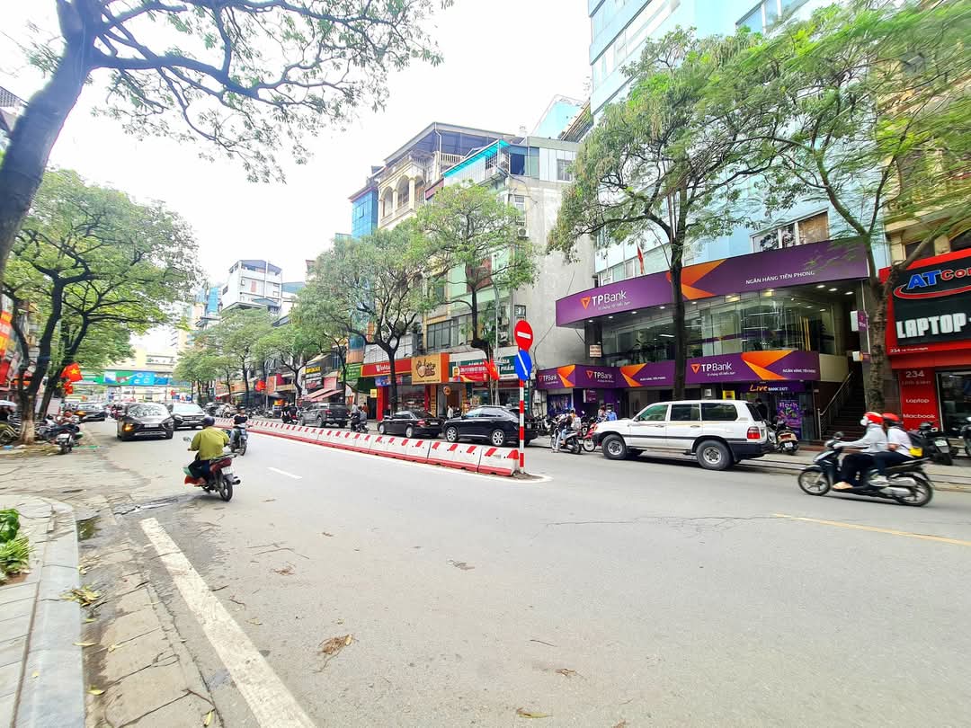 MẶT PHỐ LÊ THANH NGHỊ HAI BÀ TRƯNG, VỊ TRÍ ĐẸP 9 TẦNG THÔNG SÀN KINH DOANH. DT 450M2 GIÁ 280 TỶ - Ảnh chính