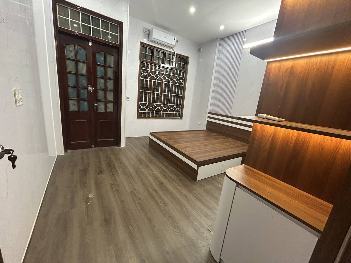 Bán Nhà Khương Trung. Thanh Xuân. Ô Tô. Kinh Doanh. DT 42m2. MT 4,7m. 4 Tầng. Giá 7,85 Tỷ. - Ảnh 1