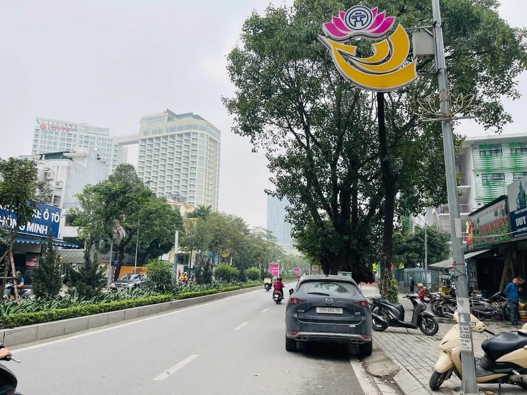 BÁN NHÀ ĐƯỜNG LẠC LONG QUÂN TÂY HỒ, VỊ TRÍ ĐẸP MẶT NGÕ Ô TÔ KINH DOANH. DT 350M2 GIÁ 95 TỶ - Ảnh chính