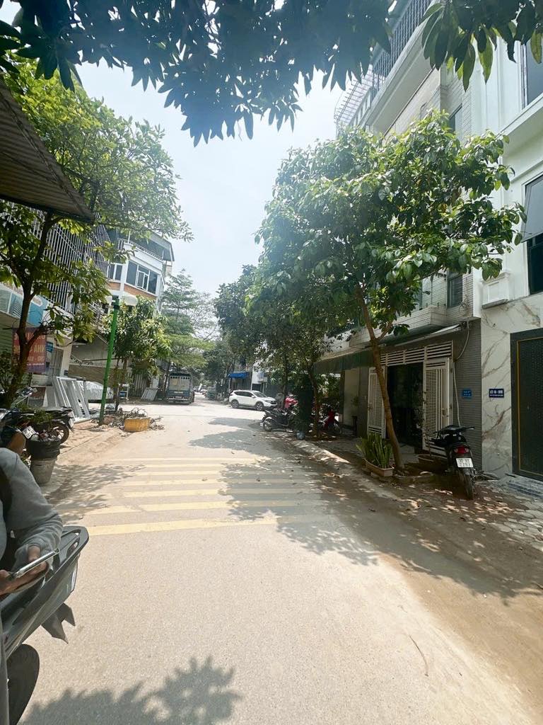 Bán đất khu VIP Tây Nam Linh Đàm,vỉa hè,oto tránh,kinh doanh đỉnh, 60m2,18 tỷ sinh lời từng ngày - Ảnh chính