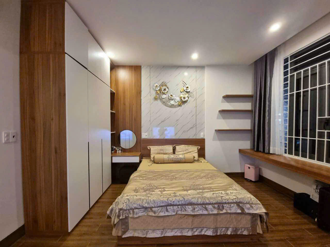 SIÊU PHẨM NHÀ 3 TẦNG – 2 MẶT TIỀN – GIÁ CỰC RẺ - Ảnh 3