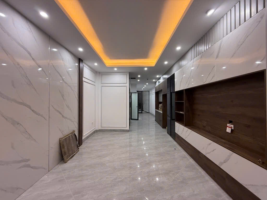 BÁN NHÀ PHƯƠNG LIỆT, THANH XUÂN. 65M2 7 TẦNG MT 4M GIÁ 13,5 TỶ- 15M RA MẶT PHỐ-MẶT NGÕ NÔNG THẲNG - Ảnh 1