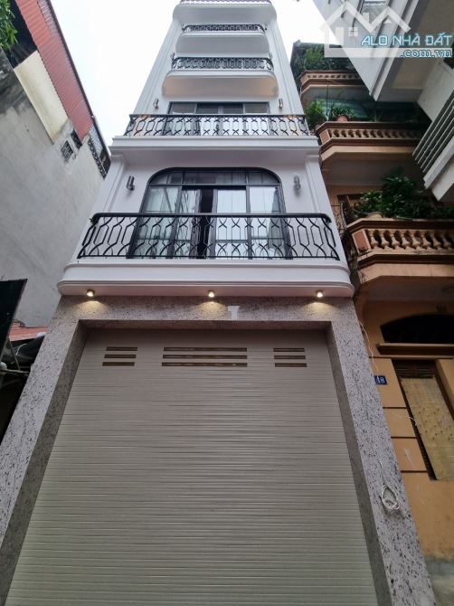 Bán nhà Phố Trần Xuân Soạn, Hai Bà Trưng 6 tầng mới đẹp ở luôn. - Ảnh 2