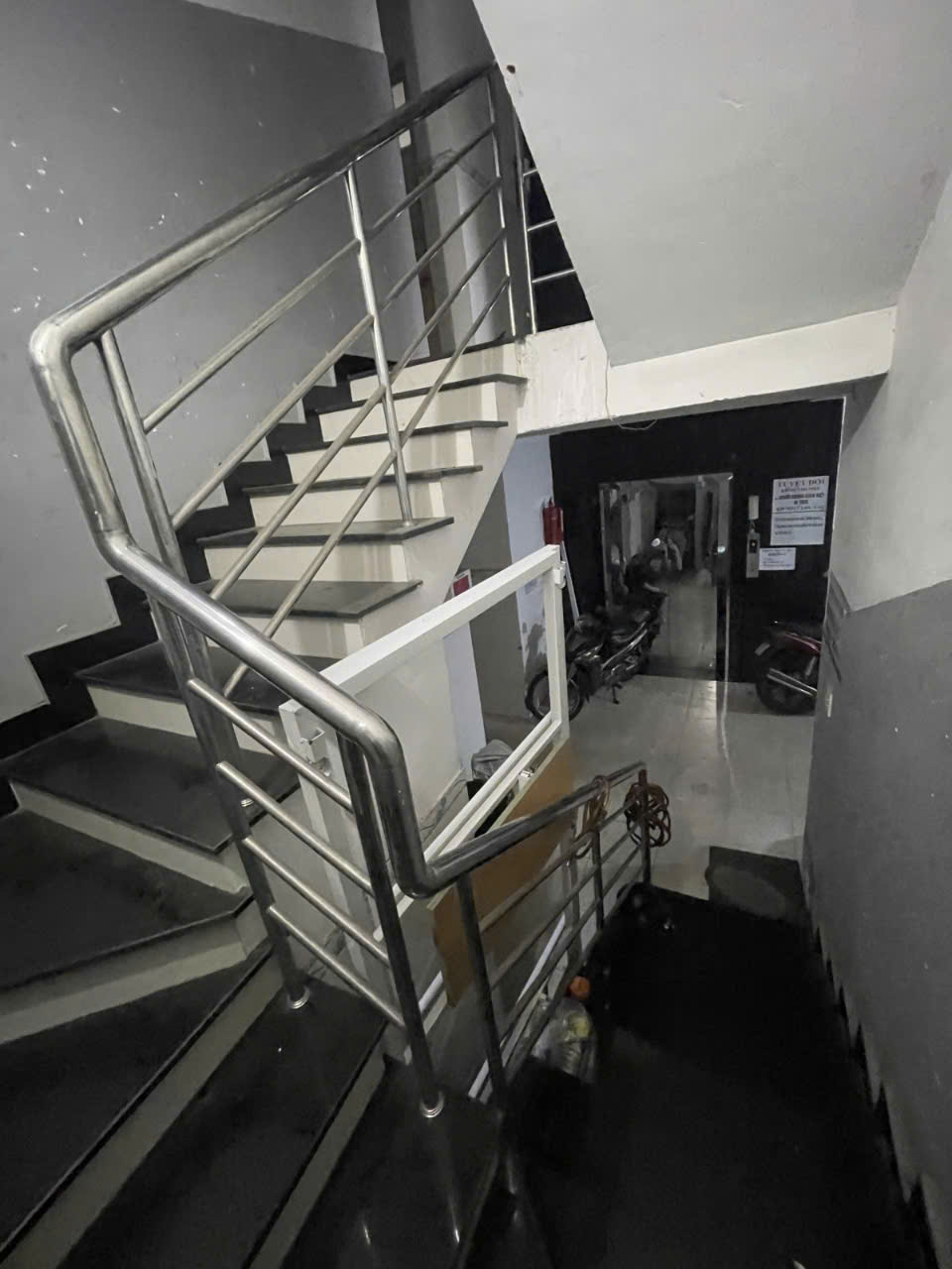 Bán Gấp CHDV Phạm Quý ThíchTân Quý gần chợ Tân Hương 140m2 6 Tầng thang máy Nhunhr 12tỷ - Ảnh 4