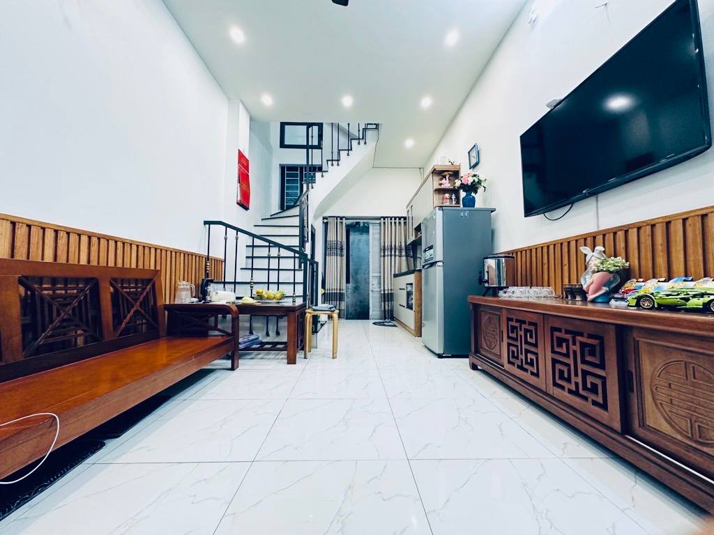 SIÊU PHẨM NHÀ PHỐ CÁT LINH 24M2 X 6 TẦNG / NHỈNH 5 TỶ  NHÀ SẠCH SẼ - Ảnh 5
