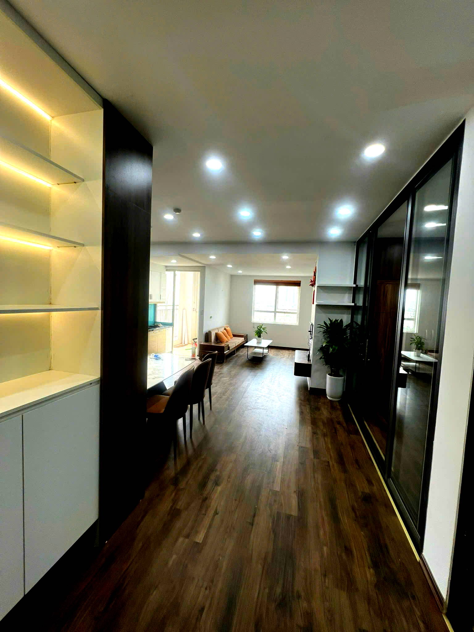 Bán gấp CH Chung cư FLC Landmark Tower Lê Đức Thọ, Mỹ Đình 124m2 – 3PN. 6.8 tỷ . - Ảnh chính